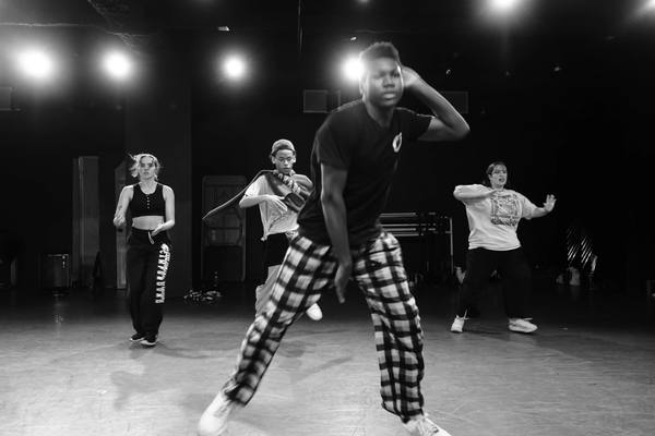 Dance performance BTS photography — event and behind-the-scenes documentary coverage